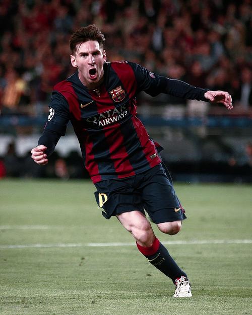 梅西再度破门,领衔巴萨战绩斐然(梅西出场前后巴萨判若两队 登场136秒破门创纪录) 梅西再度破门,领衔巴萨战绩斐然(梅西出场前后巴萨判若两队 登场136秒破门创纪录)