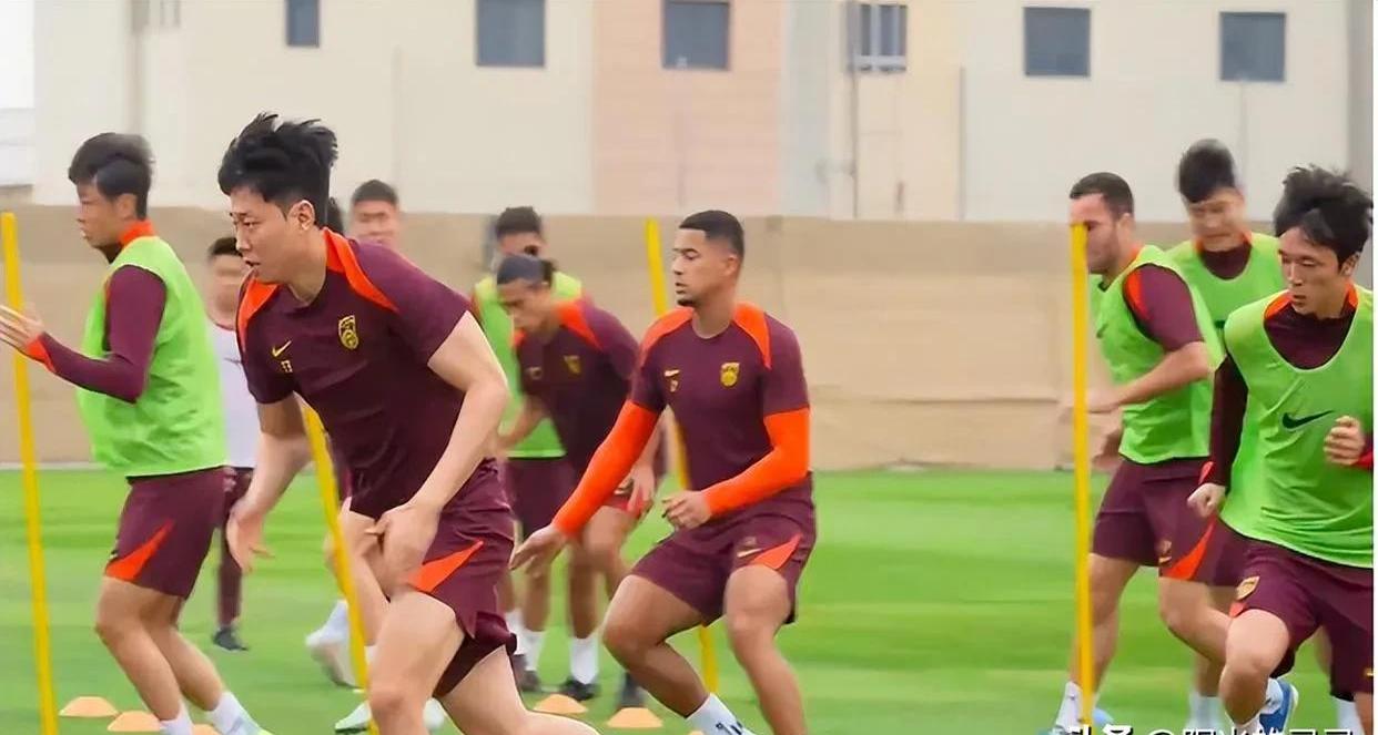 包含最新的足球比赛结果引发球迷们的热烈讨论的词条 包含最新的足球比赛结果引发球迷们的热烈讨论的词条