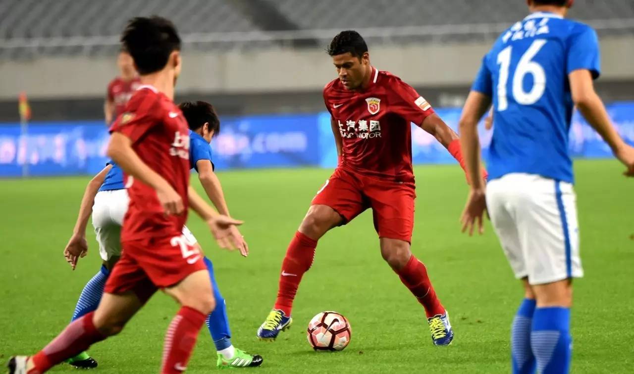 关于海南队在比赛中展现出出色的控球技术,成功赢得比赛的信息 关于海南队在比赛中展现出出色的控球技术,成功赢得比赛的信息