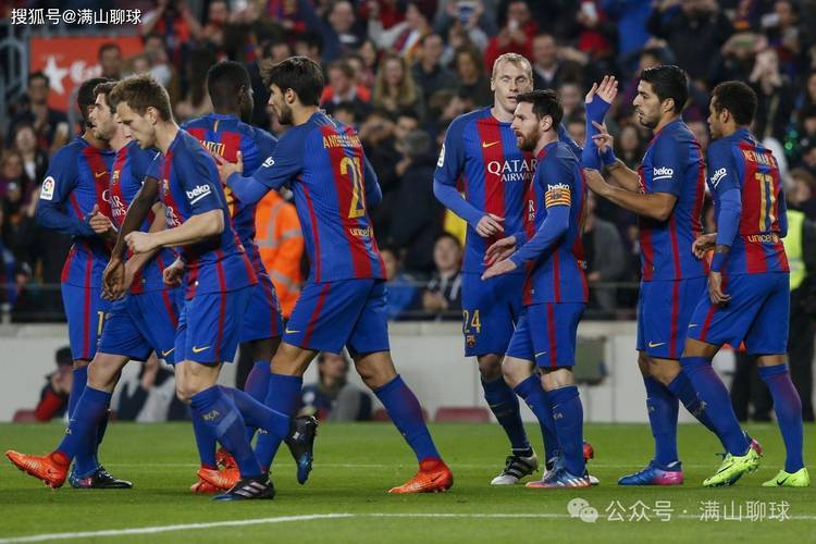 巴萨主场豪胜,重夺联赛领先 巴萨主场豪胜,重夺联赛领先