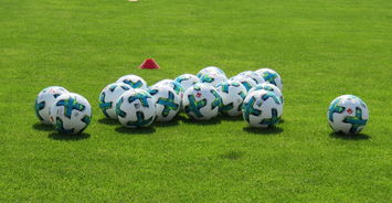 爱游戏亚洲官网-恩菲尔德防守反击战术成亮点，挑战欧洲豪强