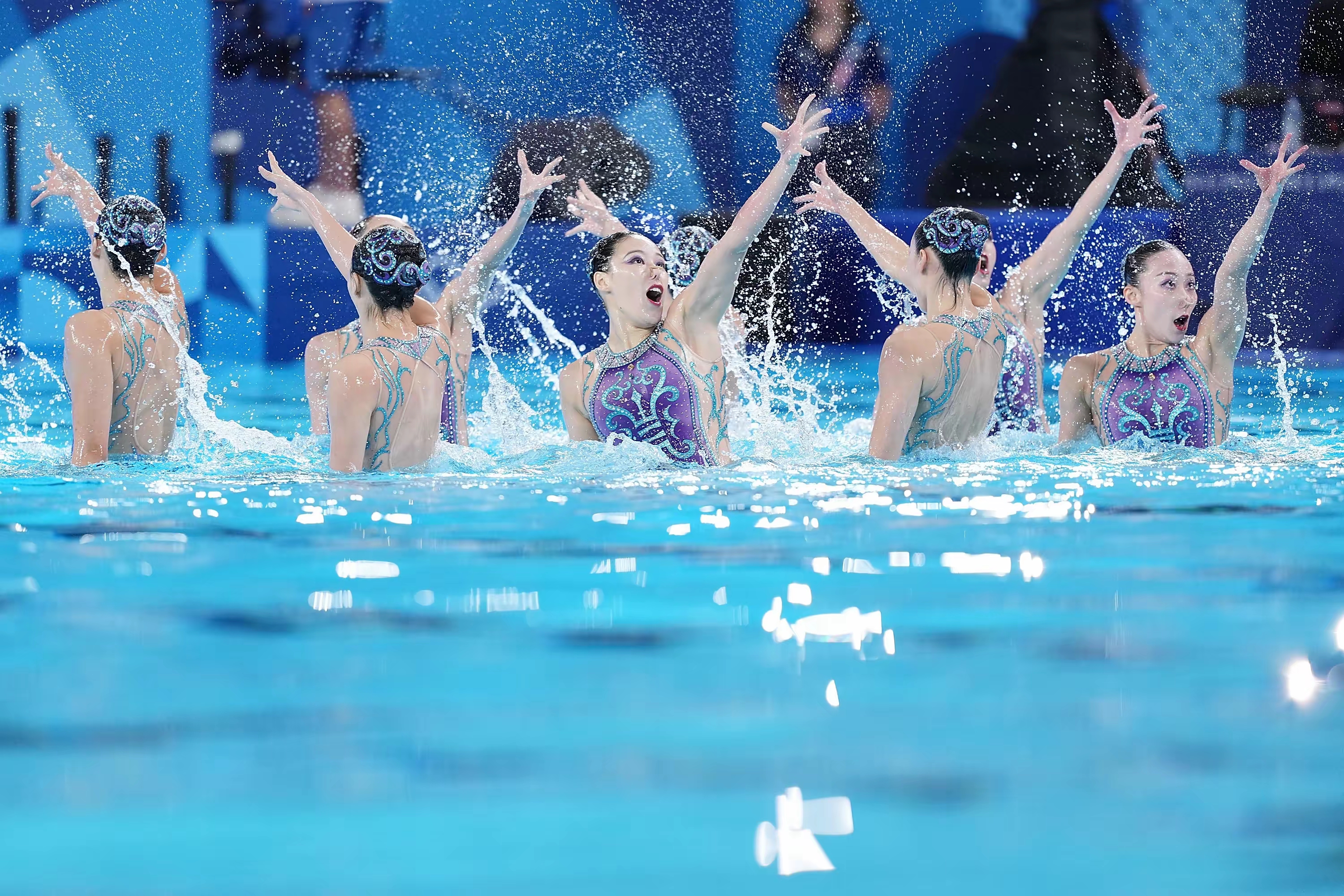 爱游戏体育平台-包含无法阻挡：中国队在赛场上展现决心和实力的词条