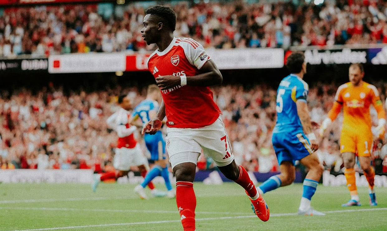 阿森纳主场大胜南安普顿，重返英超前六