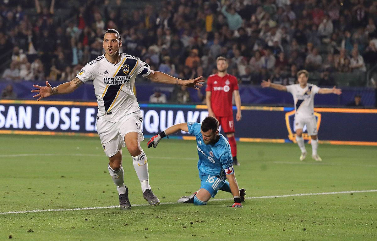 爱游戏官网-华盛顿主场困难击败南安普敦稳坐中游位置的简单介绍