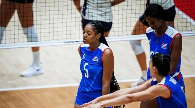 意大利女队表现出色,进入十六强! 意大利女队表现出色,进入十六强!