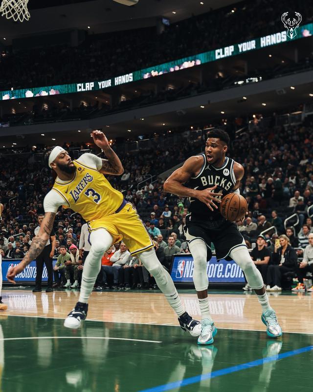 包含雄鹿再胜湖人!字母哥助攻砍下三双领先对手的词条 包含雄鹿再胜湖人!字母哥助攻砍下三双领先对手的词条