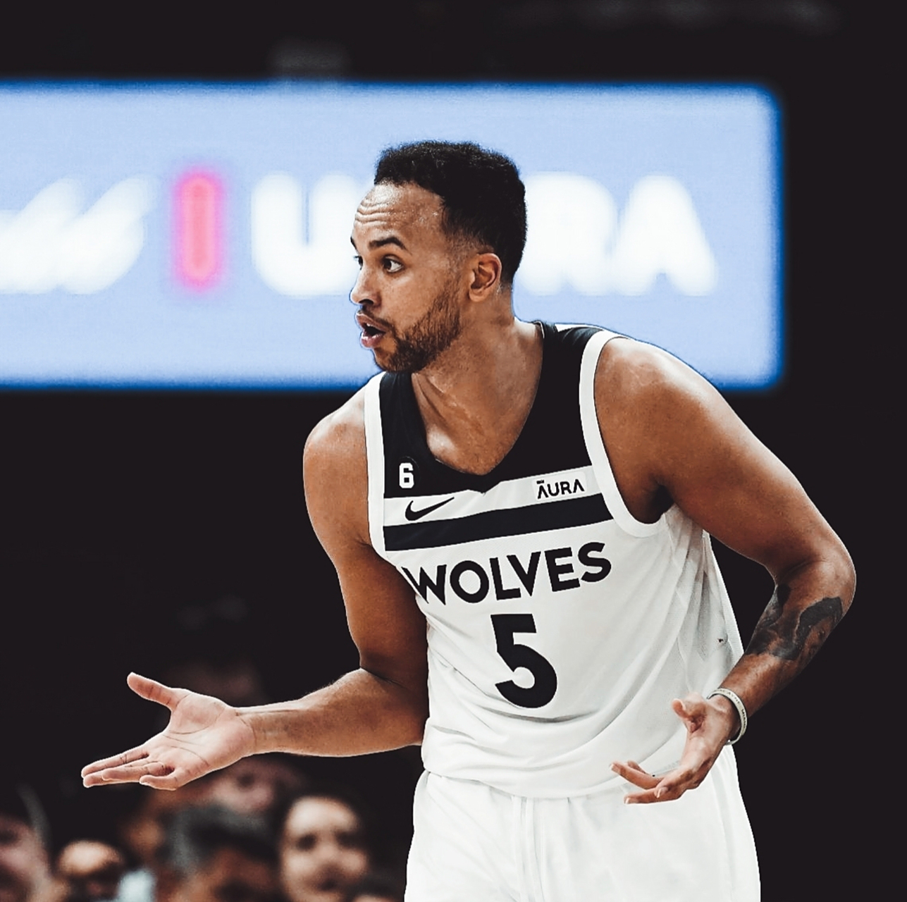 爱游戏登录入口-骑士逆转森林狼，赢得宝贵胜利的简单介绍