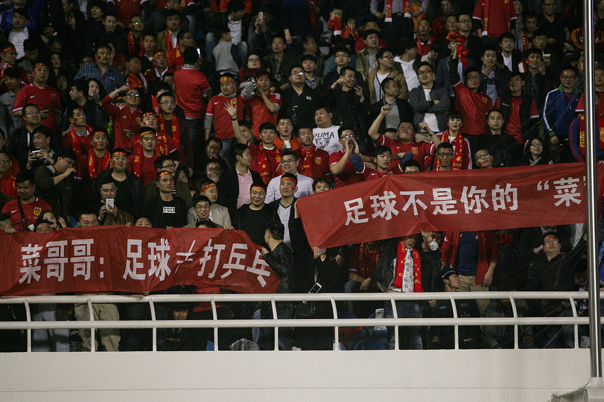 国家代表团连胜三场,战绩斐然 国家代表团连胜三场,战绩斐然