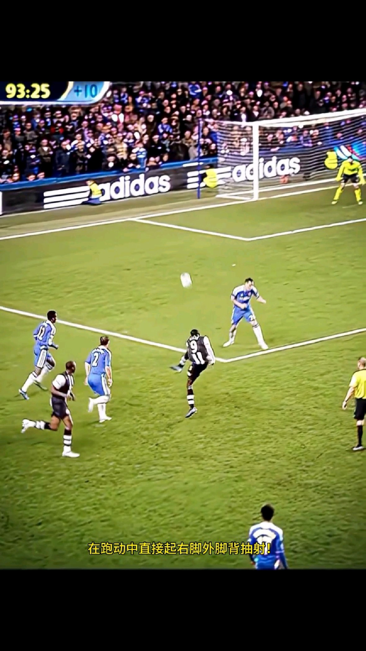 爱游戏官网入口-包含精彩进球瞬间：球员突破防线，射入球门的词条